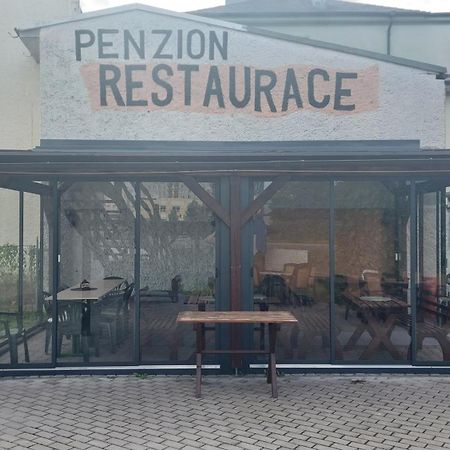Penzion A Restaurace U Strnada Klatovy Eksteriør bilde